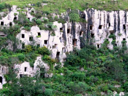 Pantalica<br>Dist. 115 km<br />